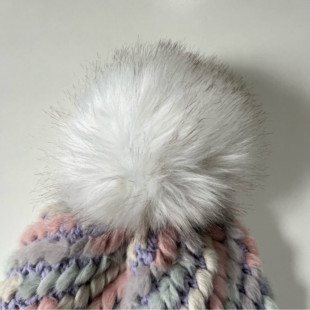 Jocelyn X Terez NY Pineapple Multicolor Knit Faux Fur Hat OS - Picture 3 of 10